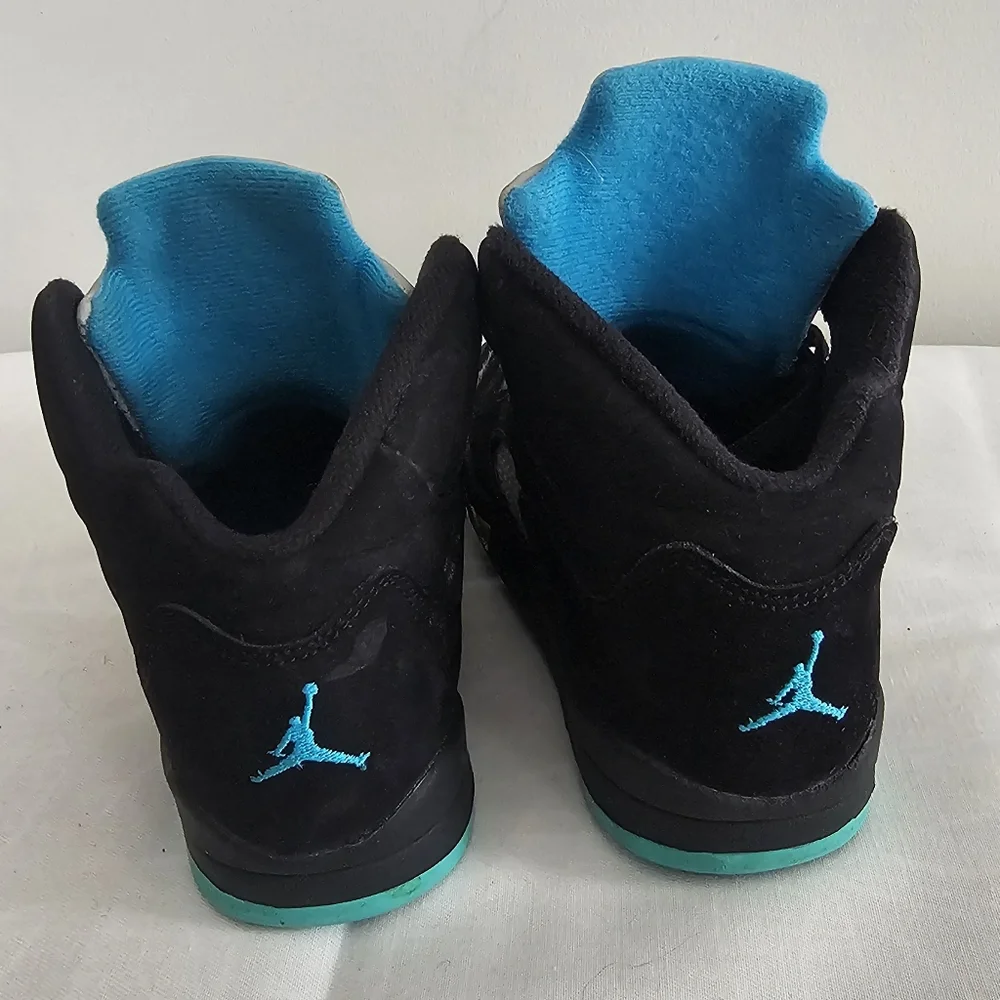 Nike Kids Black Teal Yellow Jumpman Sneakers